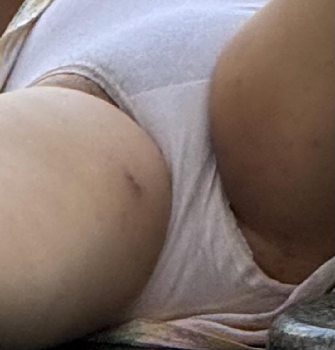 重庆街头的大妈太豪爽了
