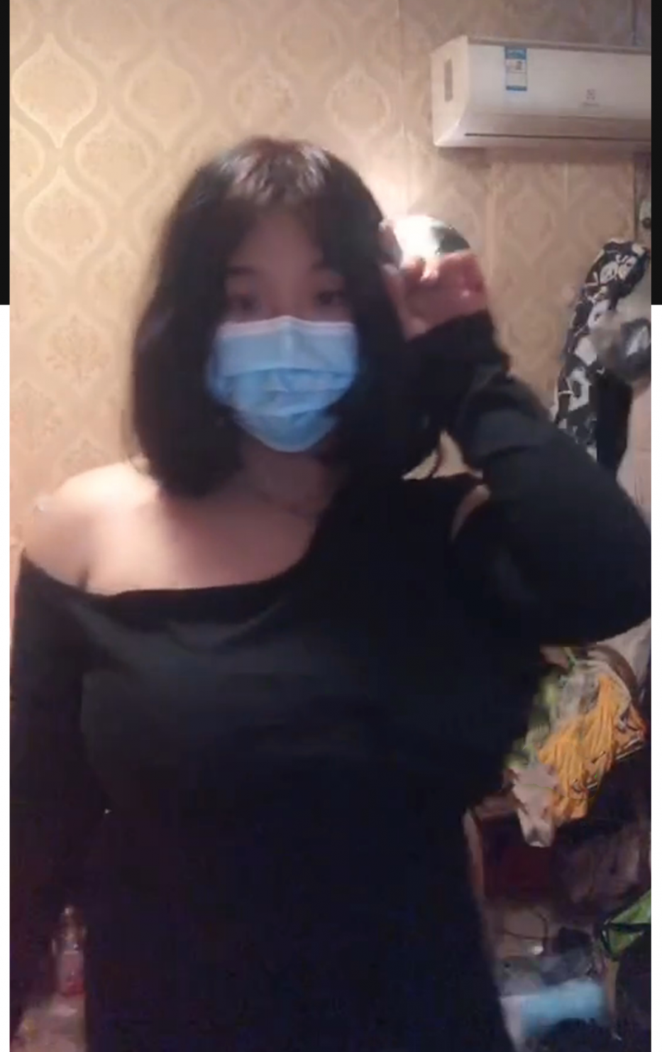 重庆03年大奶坦克王蕊香私拍视频流出，有男朋友还出轨约帅哥，纯纯性奴母猪