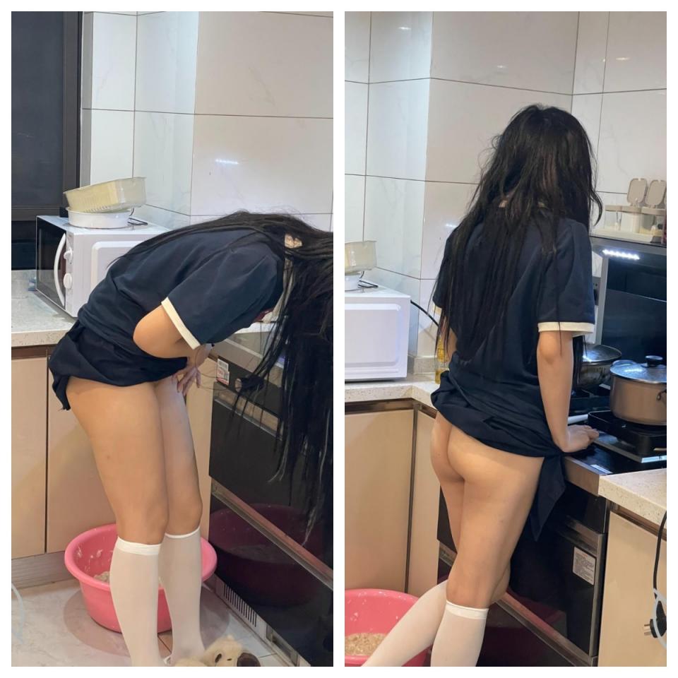 重组家庭，继父看上了二婚老婆带来的女儿，不是亲闺女操起来更是无压力了！ 拿下了女儿的第一次流了好多血