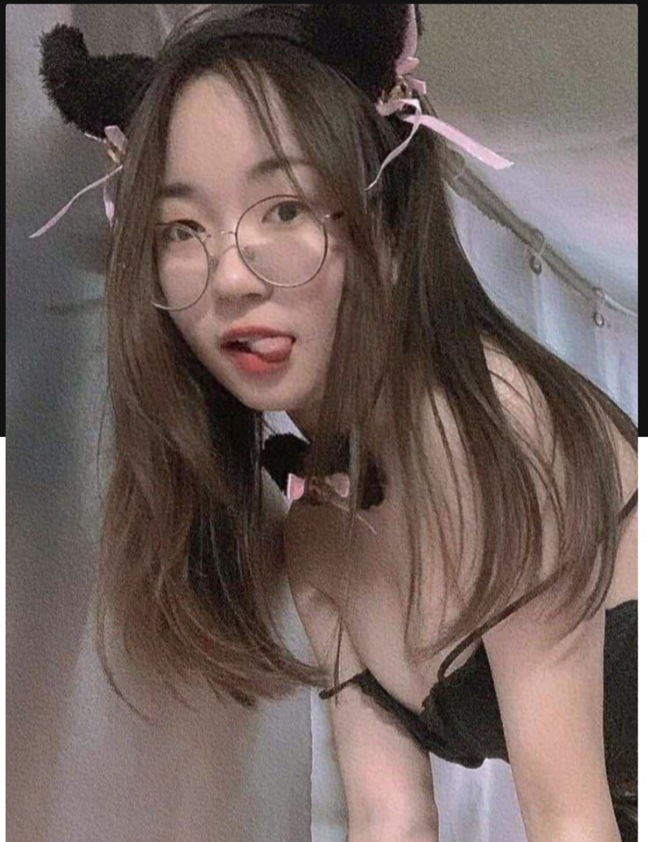南京师范大学反差母狗眼睛妹紧致的小穴，肉棒直接滑入疯狂搅动无套内射！