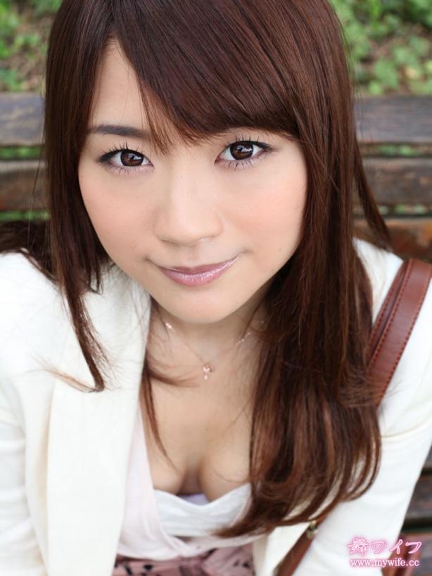 高杉 恵那 Ena Takasugi 愛花沙也