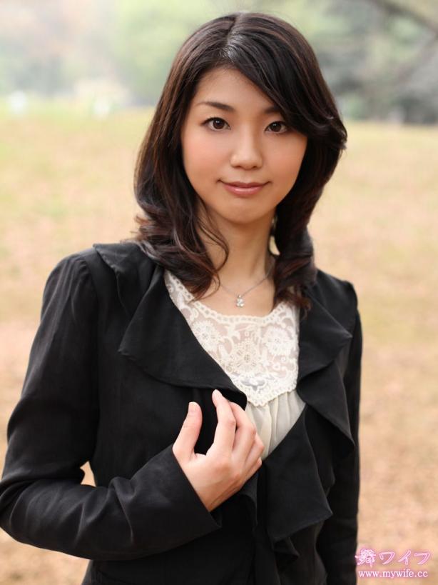 伏見 麻紀 Maki Fushimi 芹沢紀香