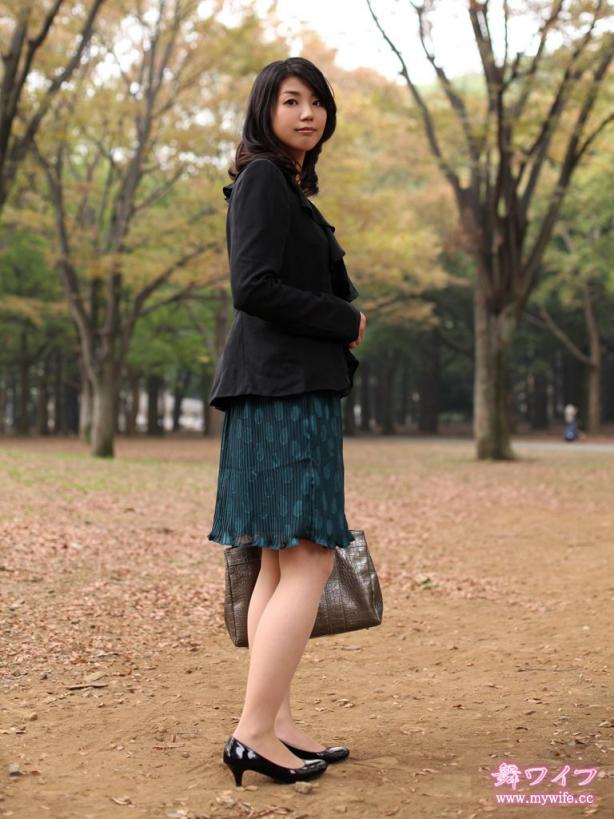 伏見 麻紀 Maki Fushimi 芹沢紀香