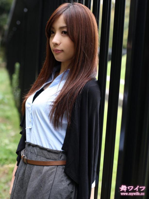 新山 里奈 Rina Niiyama 向井恋