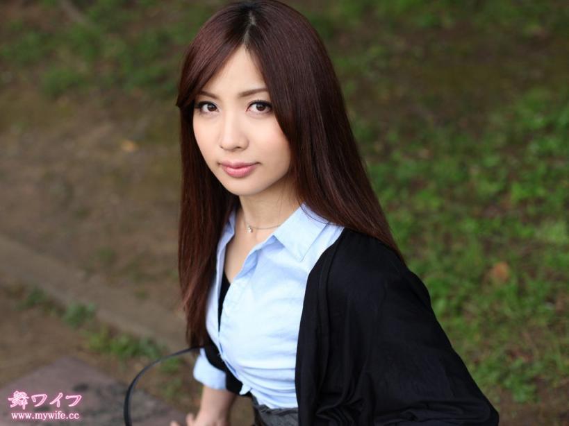 新山 里奈 Rina Niiyama 向井恋