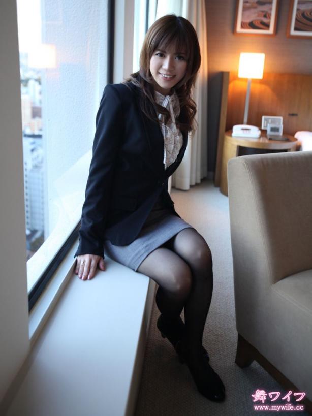 峰岸 麻里 Mari Minegishi 青葉ゆう