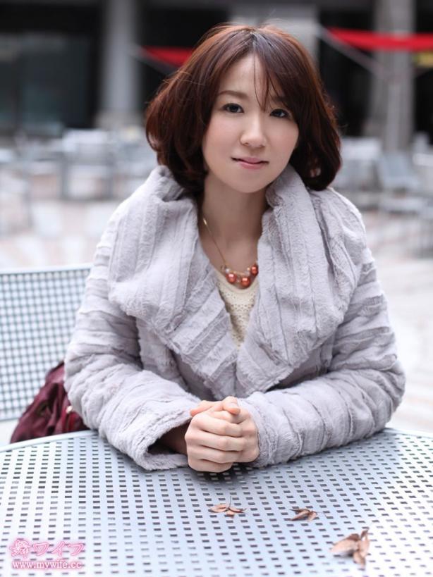 安岡 瞳 Hitomi Yasuoka 原望美