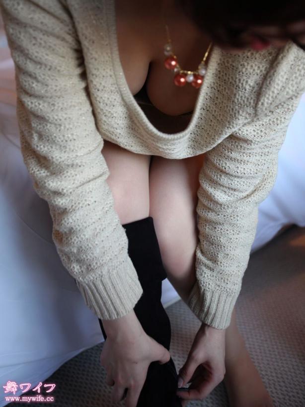 安岡 瞳 Hitomi Yasuoka 原望美