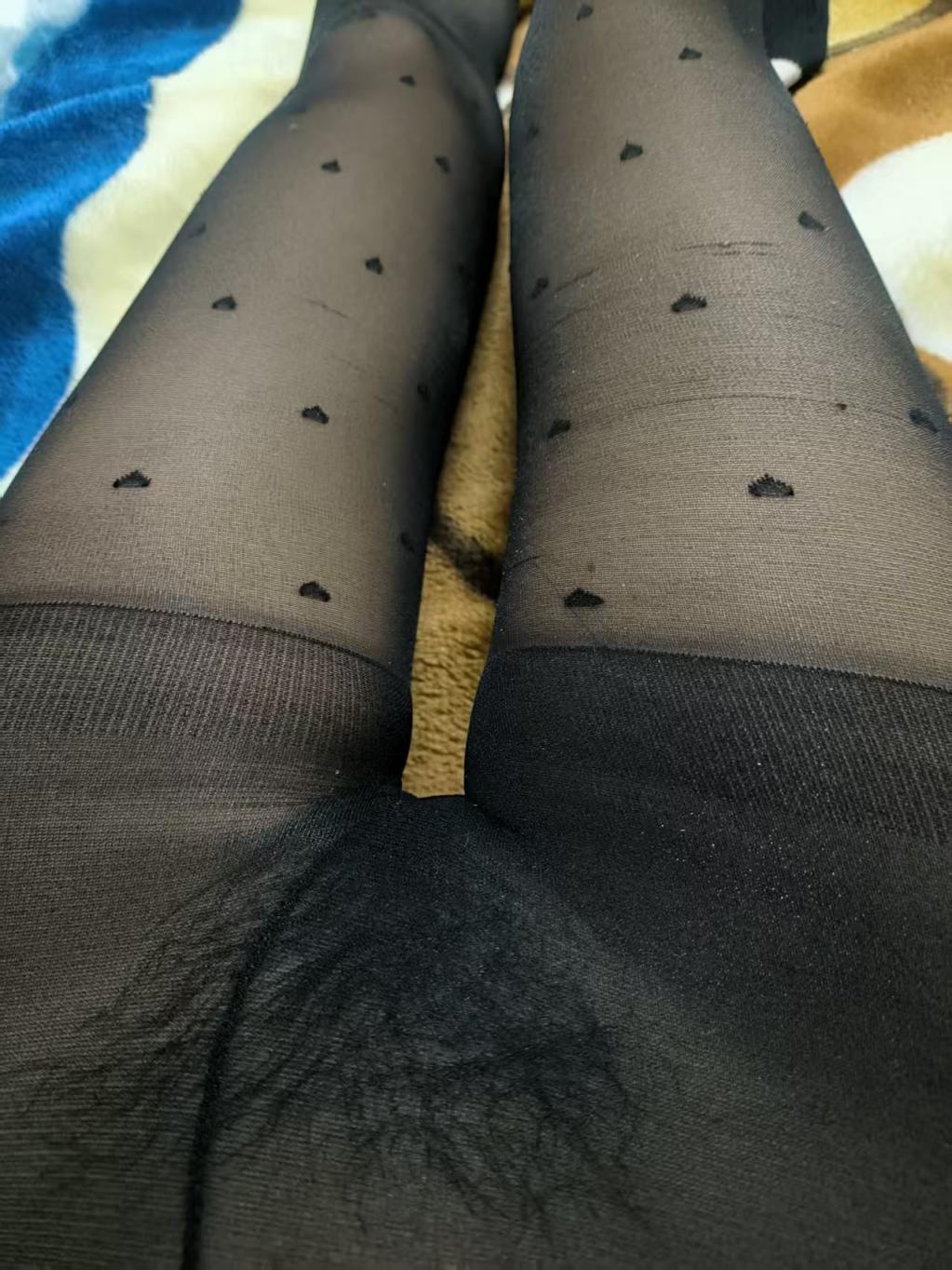 今日裤里丝无内