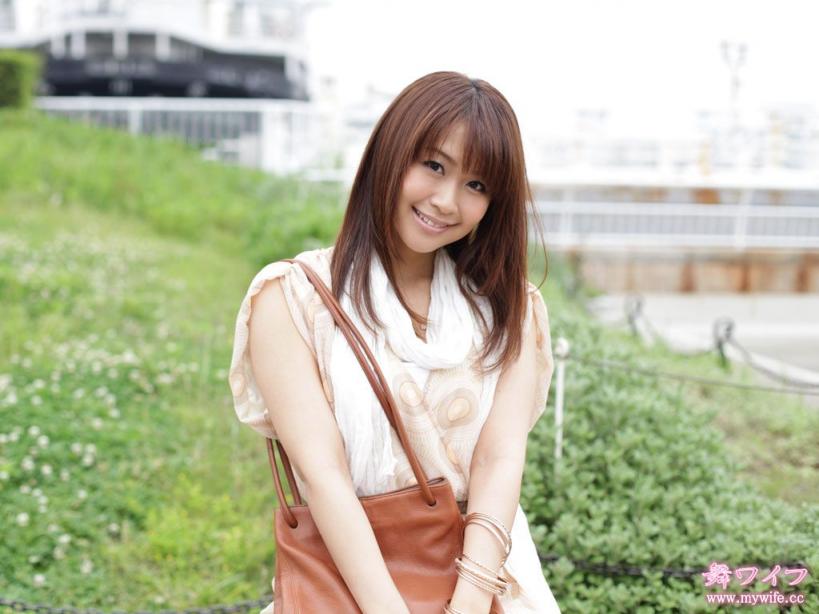 綾瀬 恵 Megumi Ayase Maika